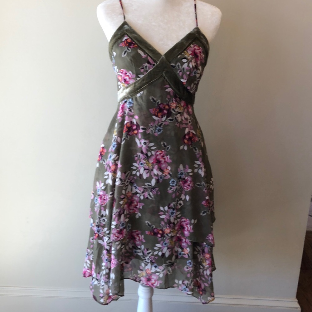 White House Black Market Dress